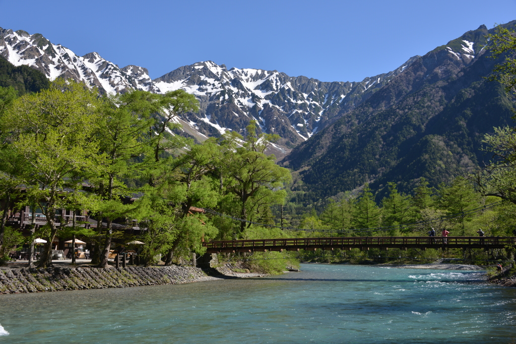 河童橋と穂高の峰