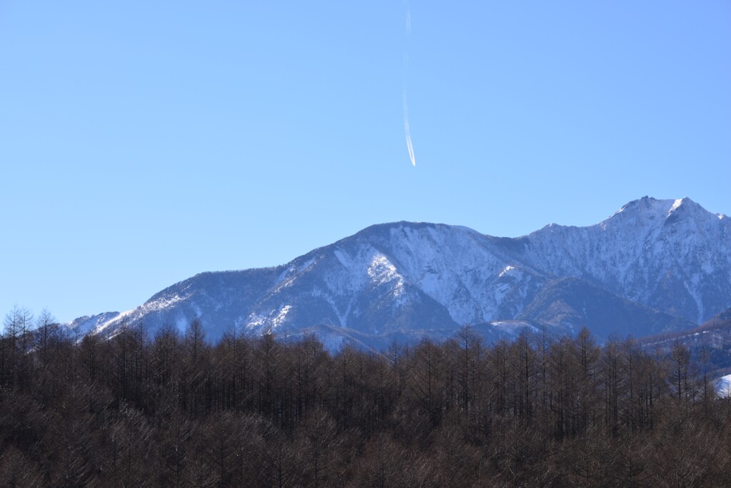 ほんのり飛行機雲