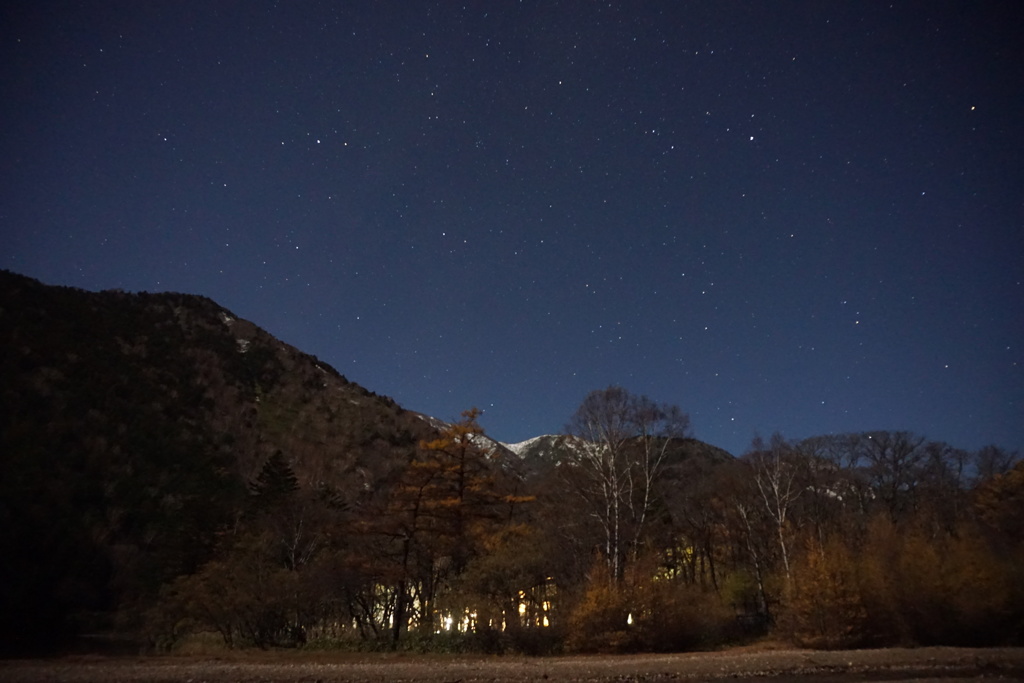 晩秋の星空