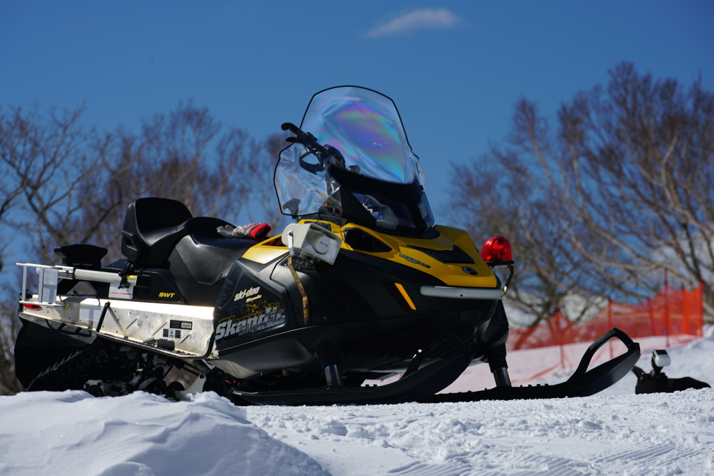 雪上パトロール