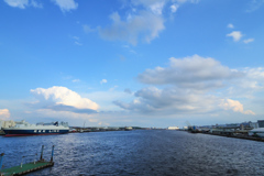 東京湾