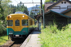 電車が来ました〜。