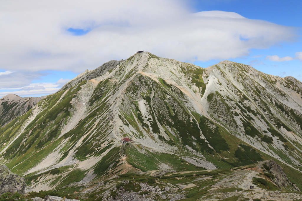 一の越山荘と雄山