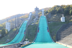 ラージとノーマルなHILL