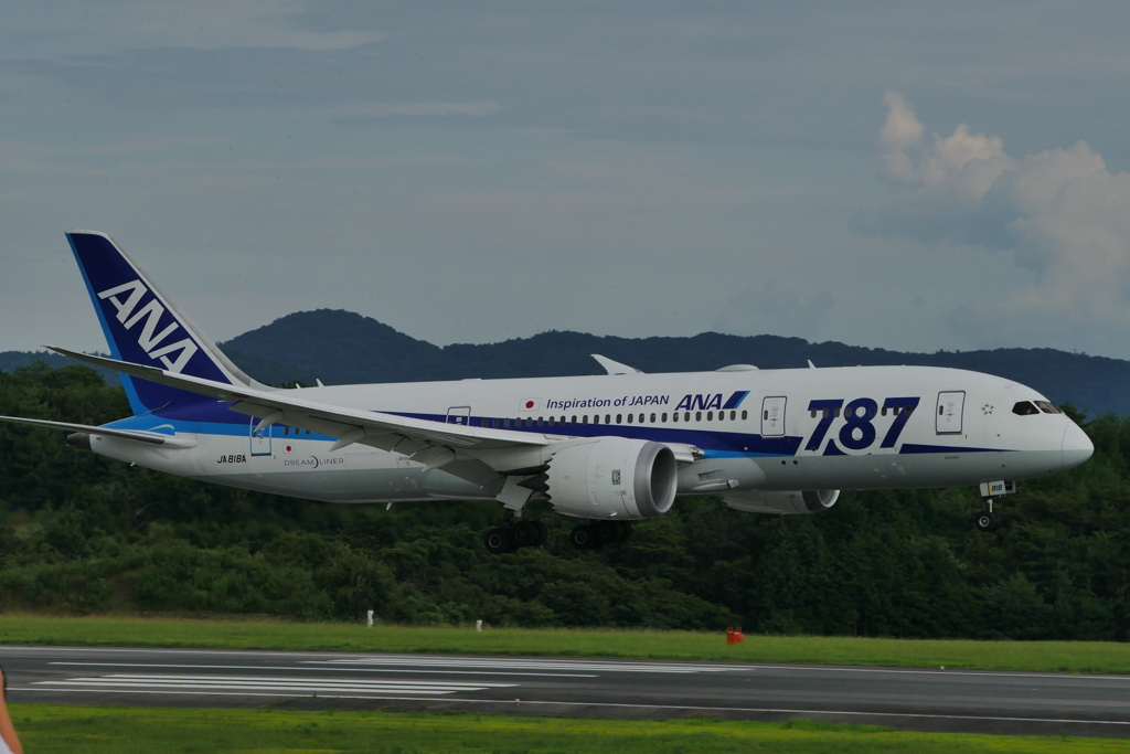 ANA787@岡山空港