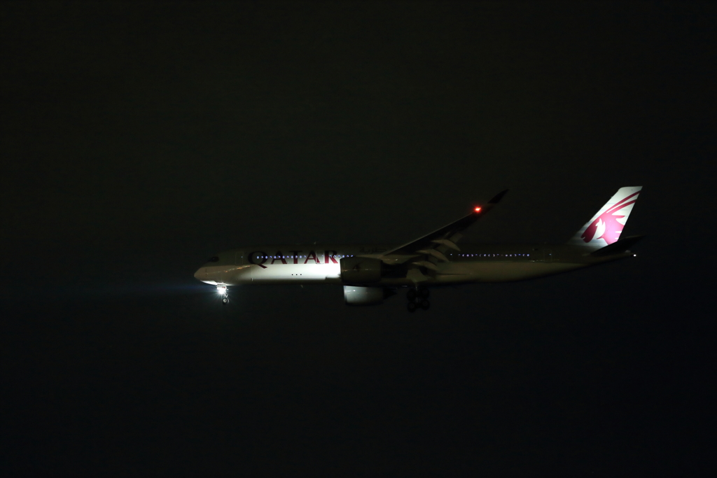 羽田RWY34LQatarA−350