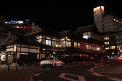夜の道後温泉1