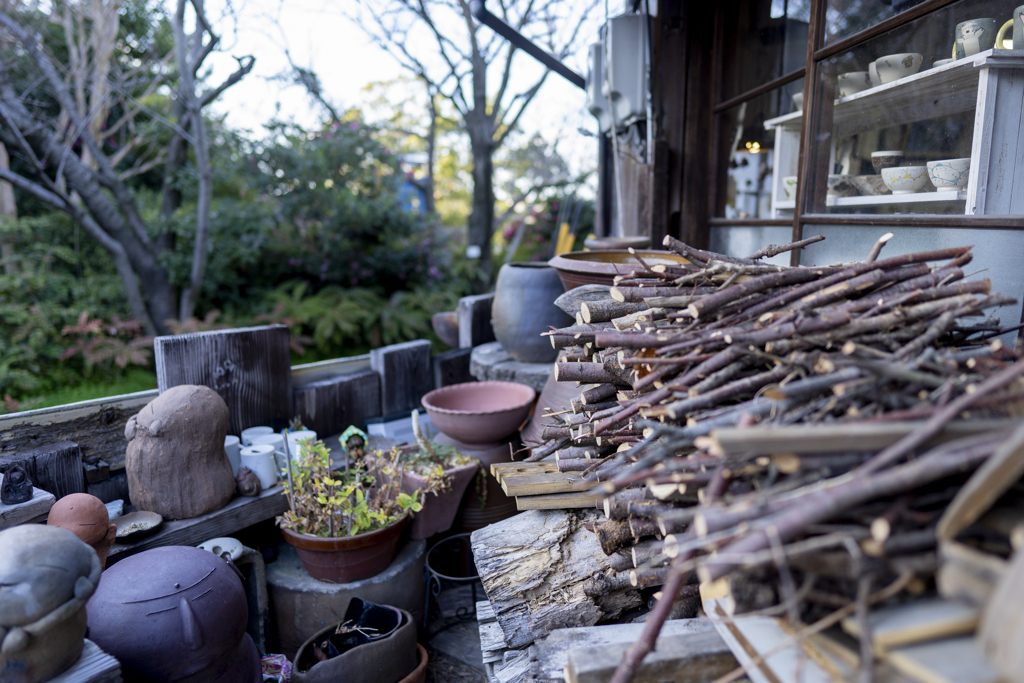 陶芸教室の軒先