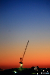 夕刻のクレーン