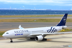青空をバックに