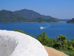 島の灯台から