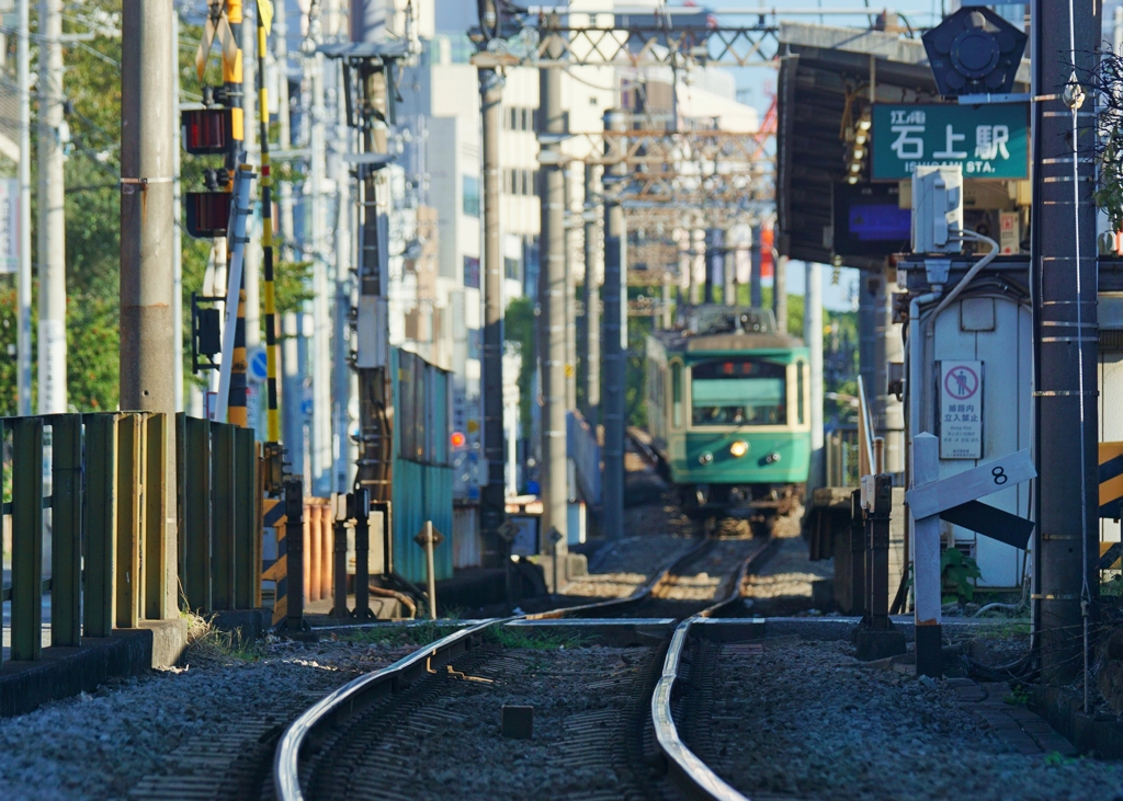 都会のローカル線