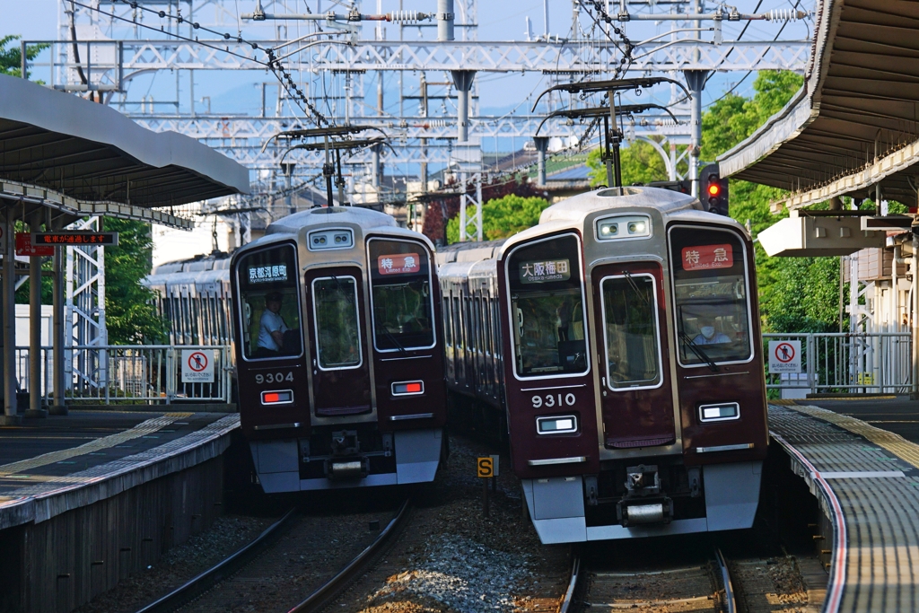 すれ違い
