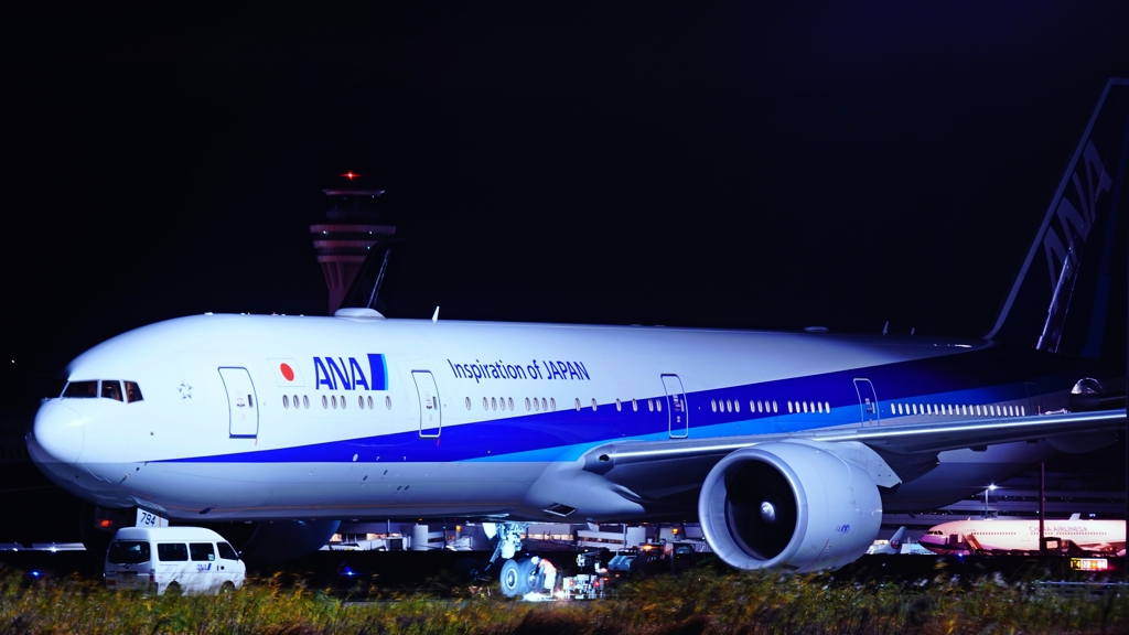 夜中のお勤め、お疲れ様です！