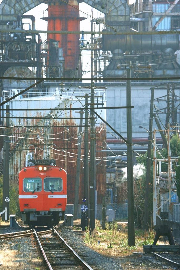工場の中から参上！