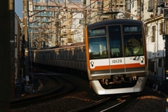 東急東横線です