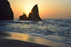 陽春の大波月海岸