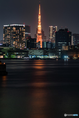 お台場から見た東京タワー