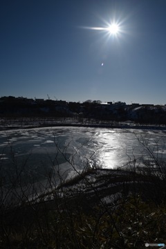 厳寒の春採湖
