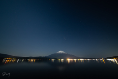 富士山　夜景