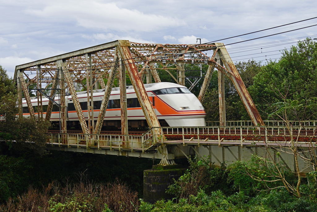 県境を越える