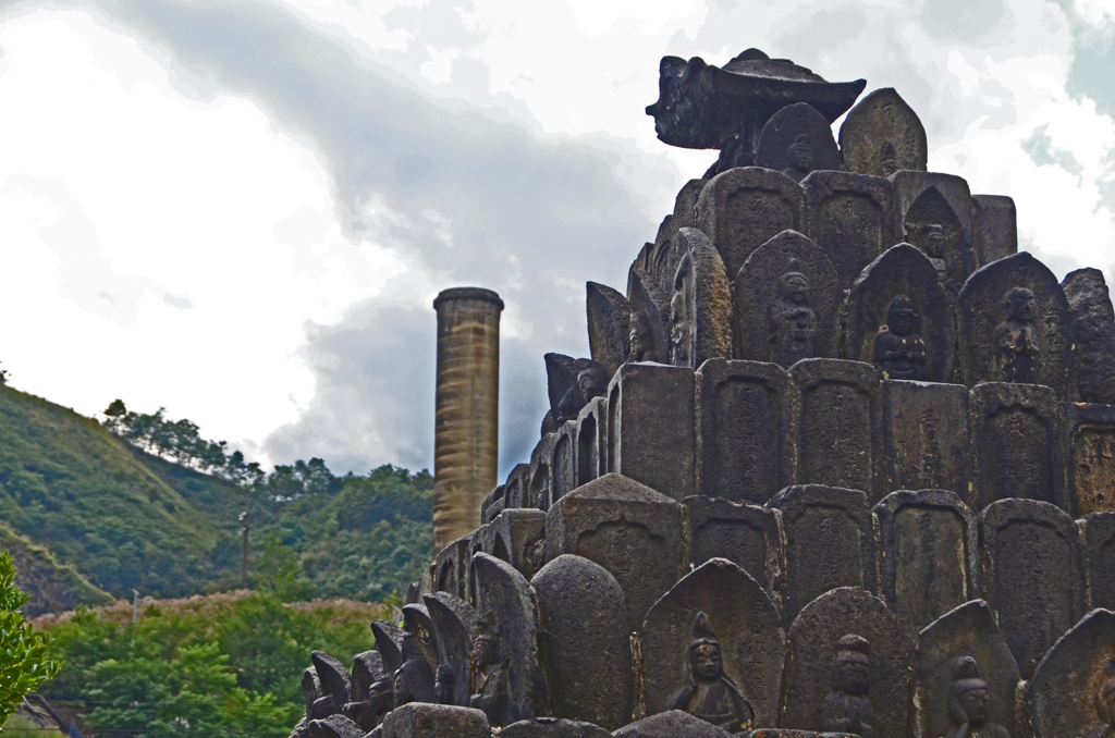 足尾探訪　⑧ 龍蔵寺境内の無縁石塔