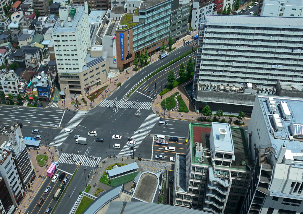 東京散歩　⑩ 懐かしの春日町交差点