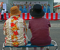 夏 まつり　② 仲良し特等席