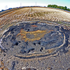 籾殻焼き跡 アート　③クレーター