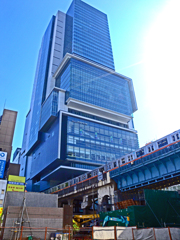 在りし日の渋谷駅を見る　⑦ ビル「ヒカリエ」と銀座線