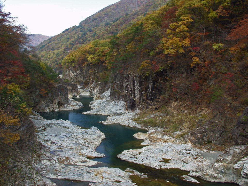 龍王峡　鬼怒川の流れ