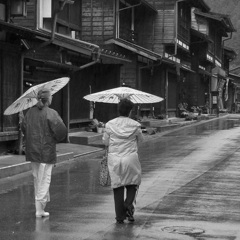 Monochrome_24