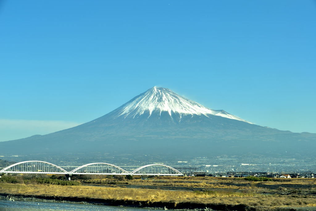 新幹線の車窓から