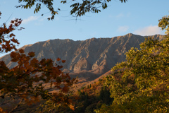 夕陽を浴びる大山３