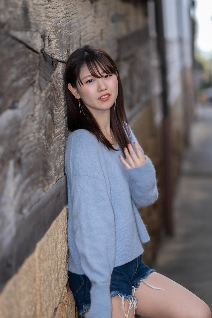 路地裏の美女４