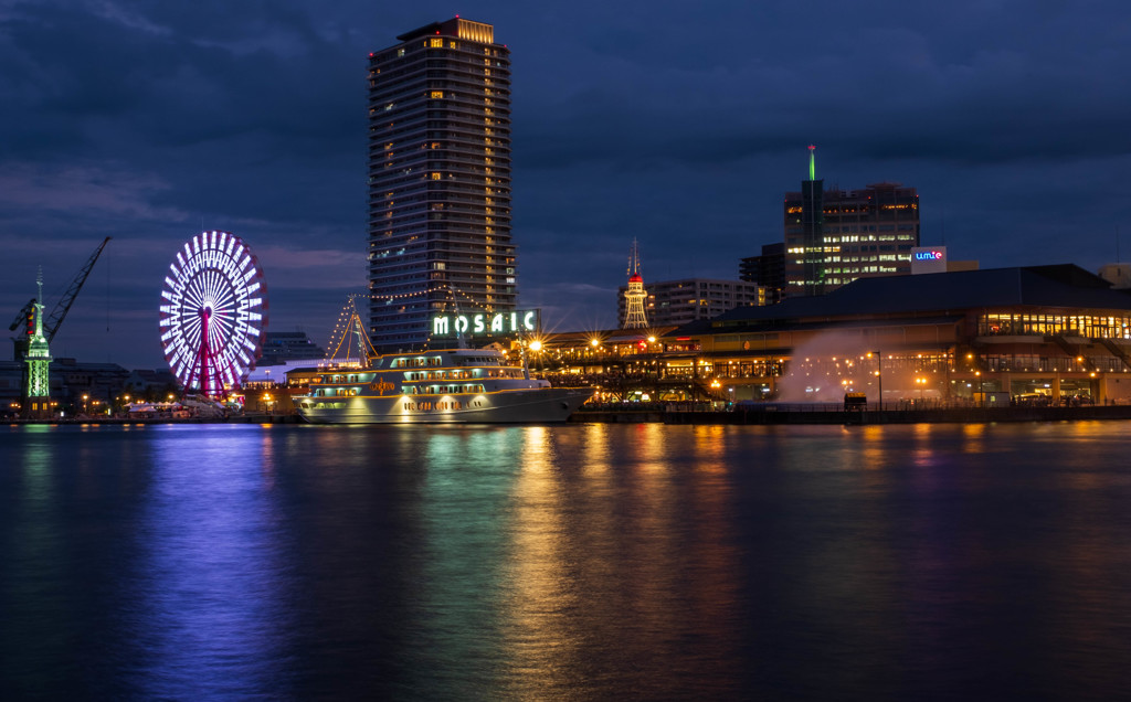 ハーバーランド艶やかな夜景２