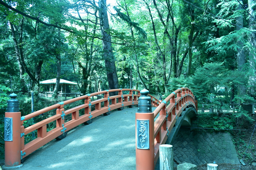 ぎおんばし