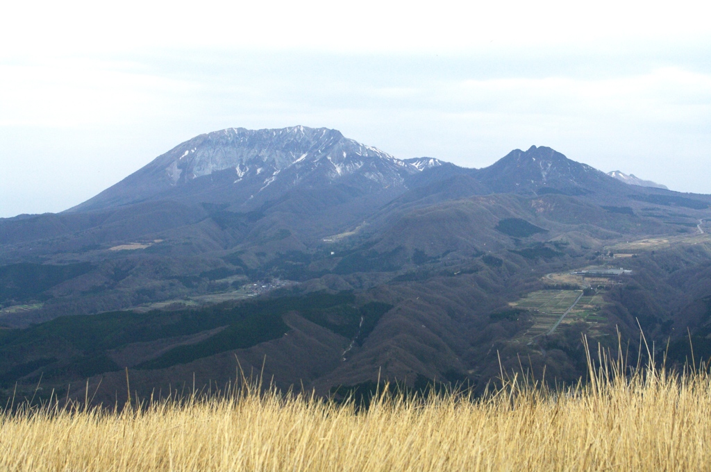 大山と烏ヶ山