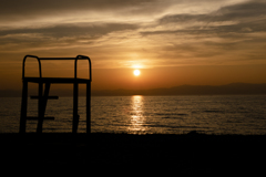 琵琶湖岸からの夕日