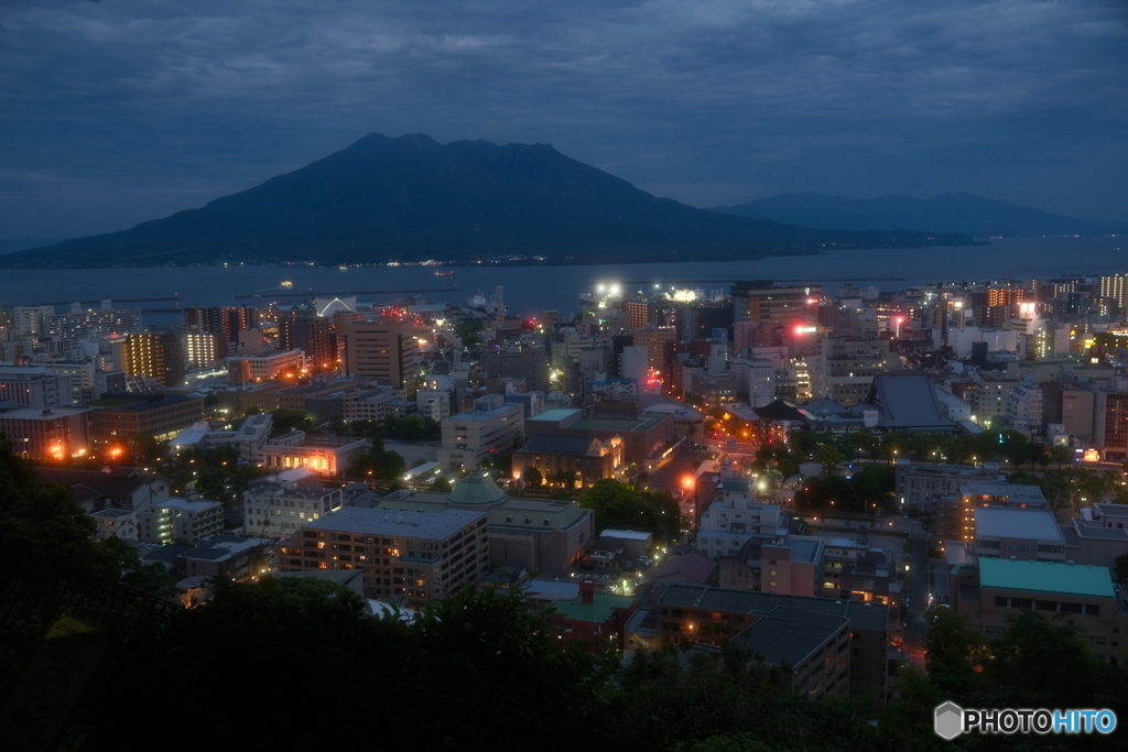 桜島と夜景１