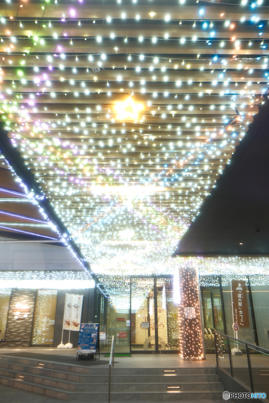 道の駅都城NIQLLのイルミネーションを見にくる３