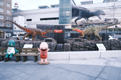 福井駅前の恐竜１