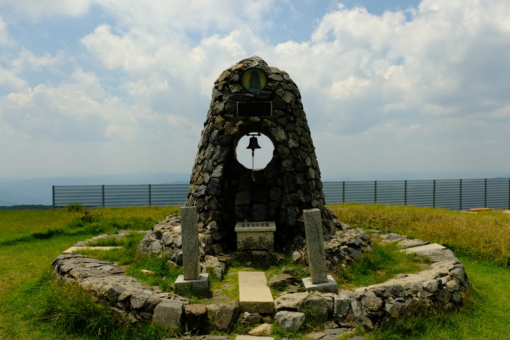 びわ湖バレイ彼岸の鐘