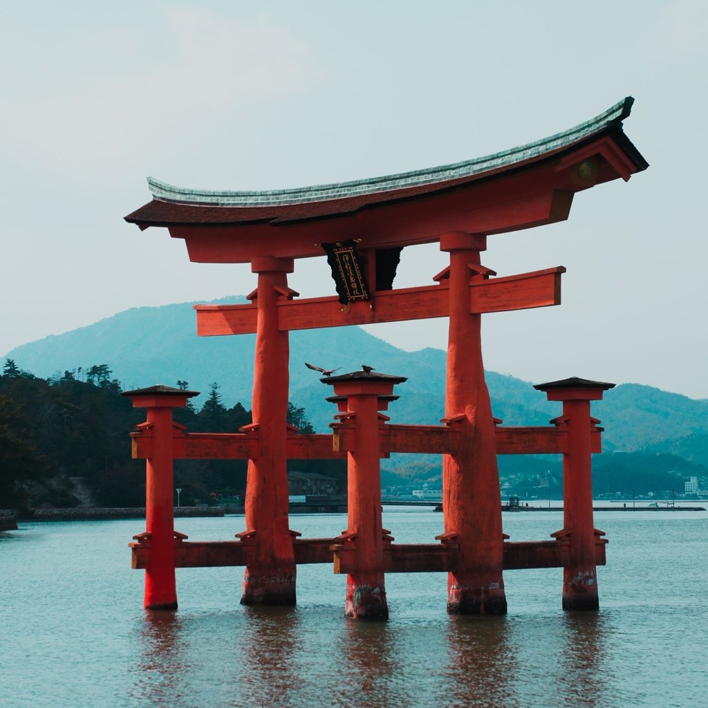 厳島神社