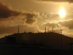 夕陽と眉山