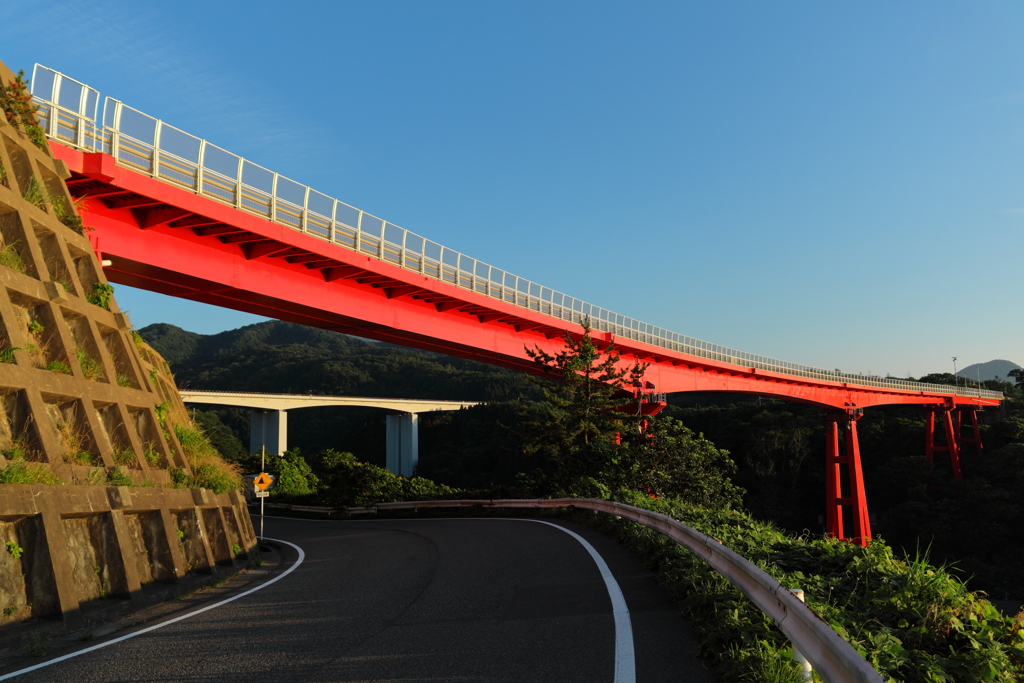 黄昏米山大橋