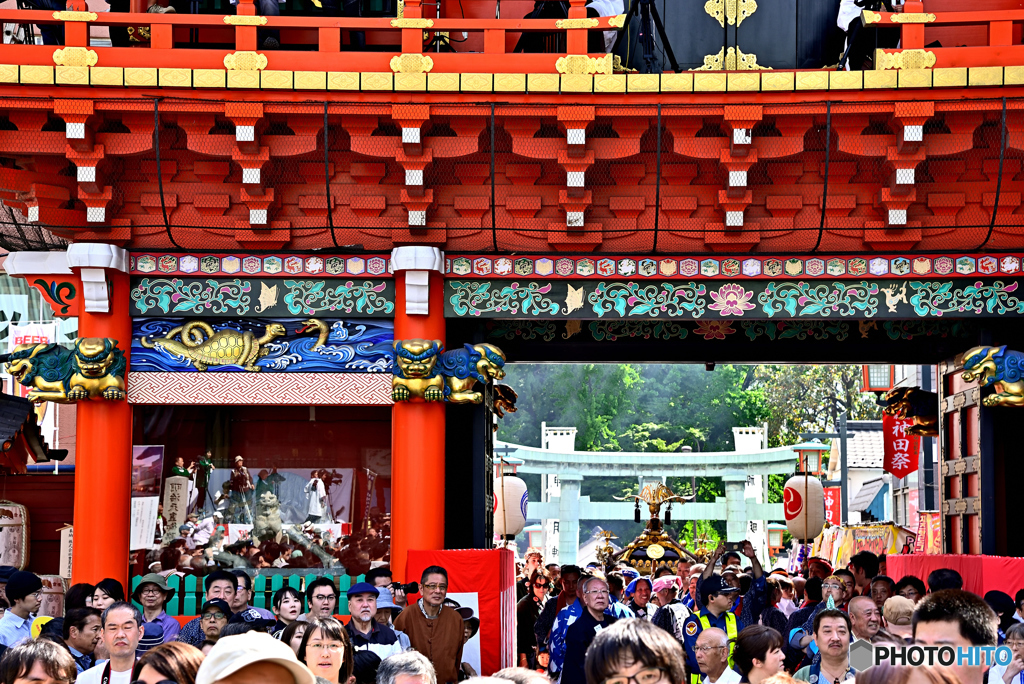 神田明神・隨神門