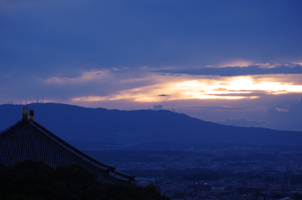 東大寺大仏殿夕景