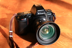 Nikon F801