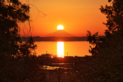 ダイヤモンド富士(加茂)　20251207